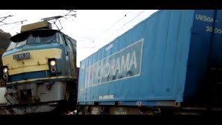 JR貨物 EF66-32号機[吹](代走)+コキ24B　貨物列車5051レ【ヨコハマタイヤUV50Aコンテナ積載♪】　2014.12.13