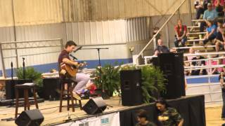 Reed Robertson singing Hallelujah.
