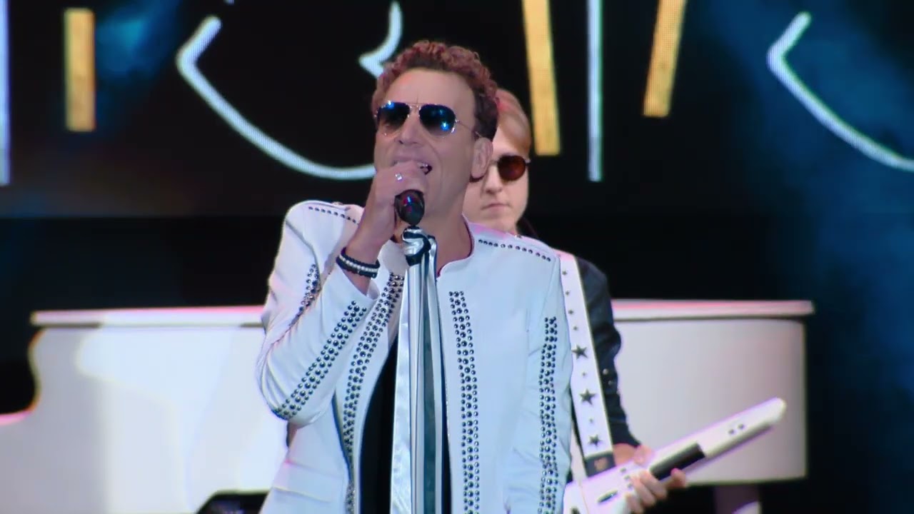 Balázs Pali - Őrült érzés, Veled leélném,Boldogtalan lányok, Nélküled( Élő koncert Mix.)