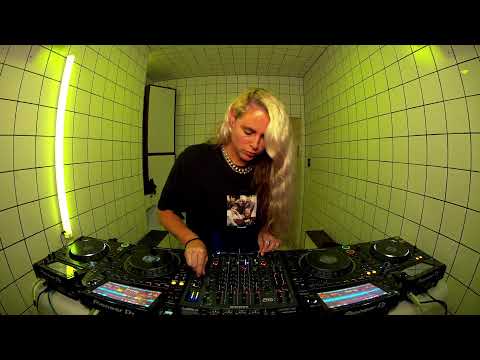 Big Saldo’s Chunkers - Sally C | HÖR - Aug 29 / 2023