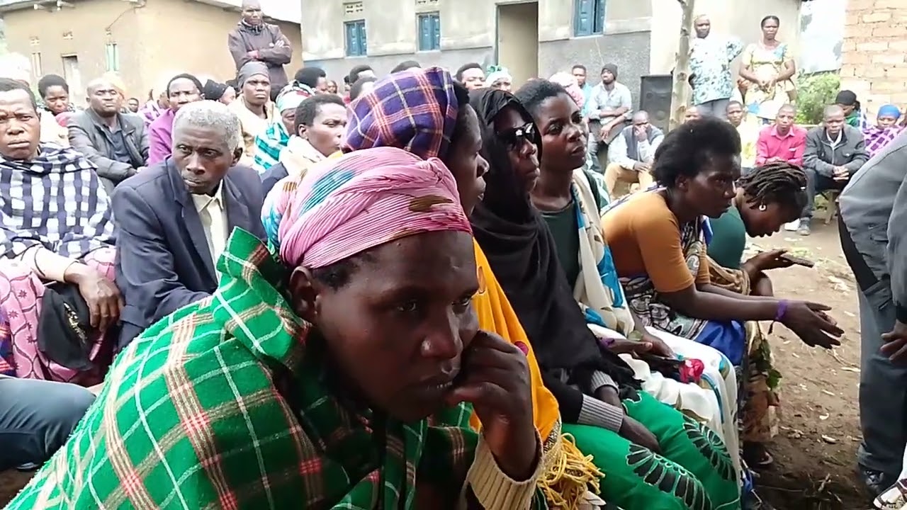 FRERE NDIMUBERA  GUHEREREKEZA  MUSHIKIWACU IJAMBO HAHIRWA ABAPFA BUMVA KUKO ARIBOBAZAZUKA BUMVA