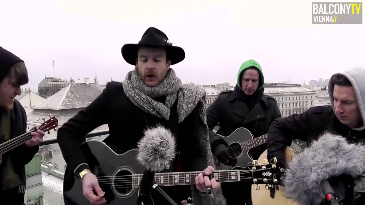 THE CARPOOLETS - VIENNA WALKABOUT (BalconyTV)