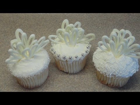  Decorating  Cupcakes  64 Wedding  cupcakes  bridal  shower  