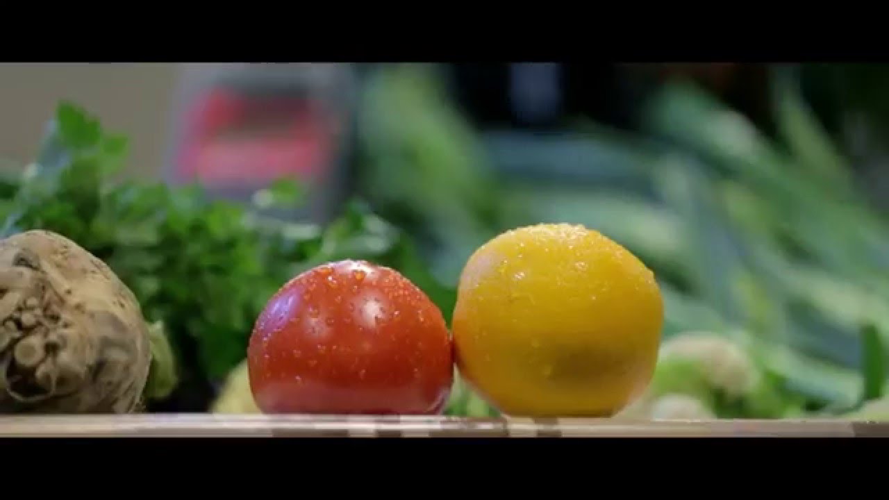 Sa platesti cu cardul, normal. Chiar si la piata. YouTube