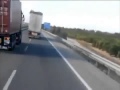 Trailer contra el Viento