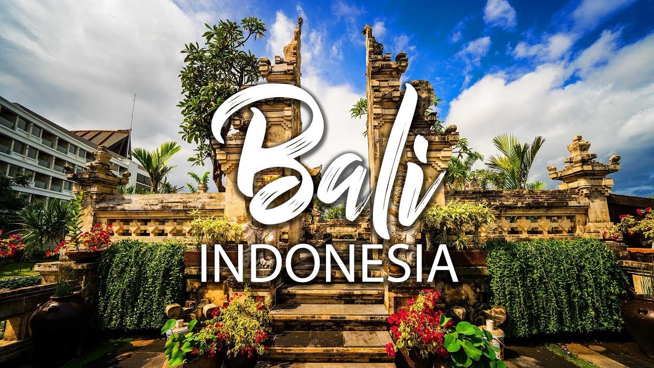 Back in Bali for more traditional Balinese food - YouTube