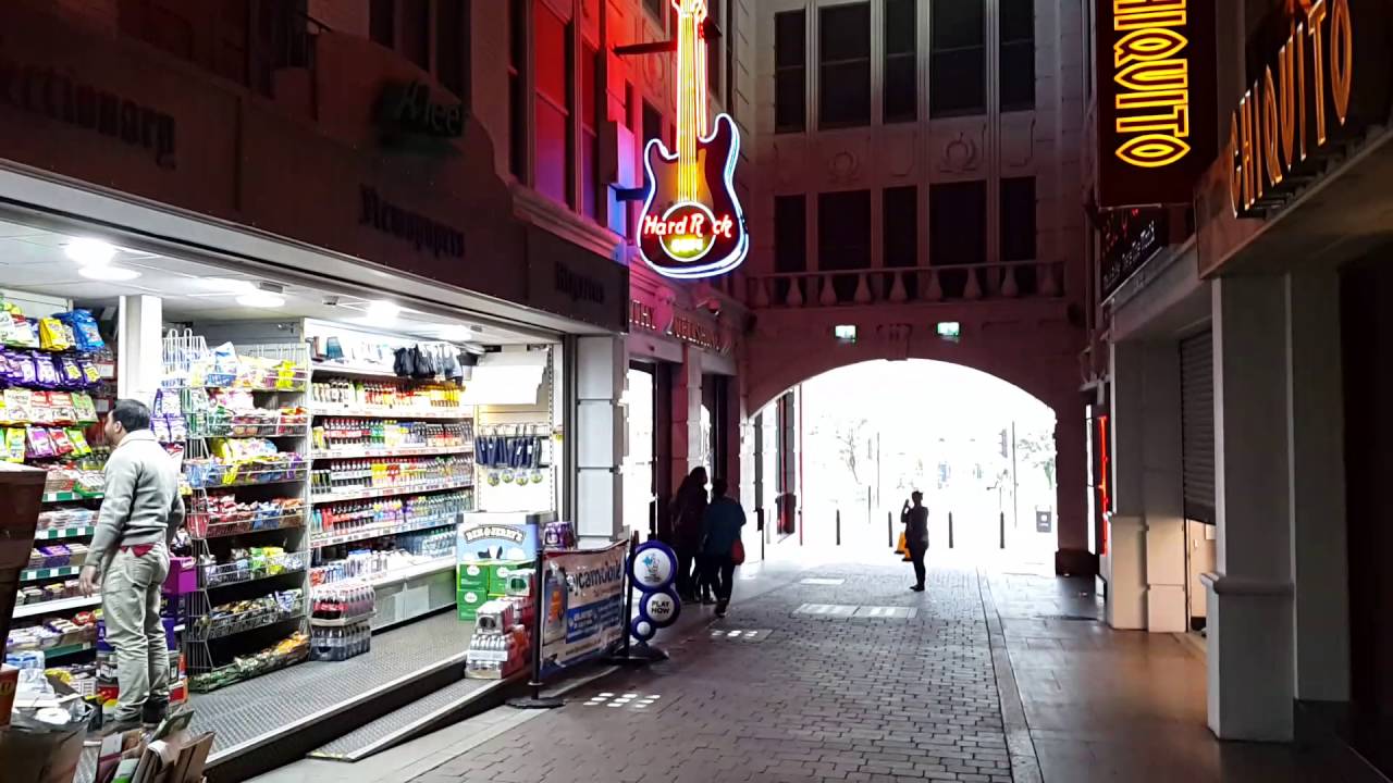 HARD ROCK CAFE MANCHESTER @ Harthys .. Visit United Kingdom ( London )