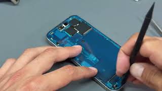 iPhone 15 Pro Battery Replacement – Genuine Apple Battery Repair Guide!