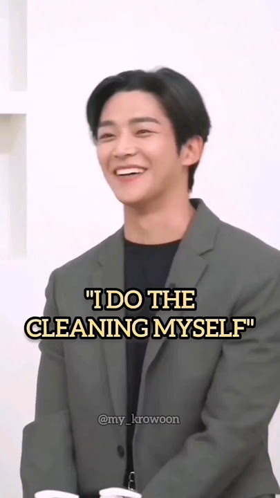 Rowoon, the sweetheart! Such a dependable boy. #ROWOON #로운 #김석우 #ロウン