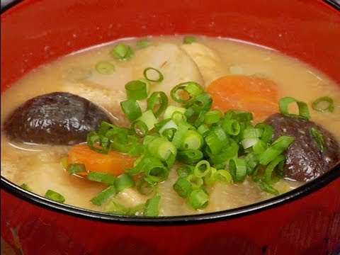 How to Make Natto-jiru (Vegetable Miso Soup with Fermented Soybean Paste Recipe) | Cooking with Dog