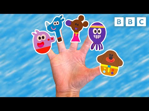 Hey Duggee Family Finger Song | CBeebies