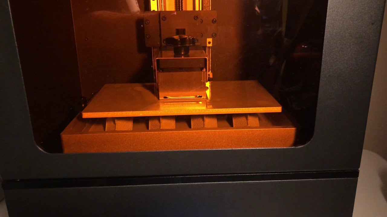 LARGE FORMAT RESIN 3D PRINTER. Peopoly Phenom First Print WOW!