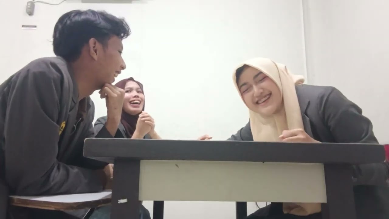 Morning podcast, bersama sasta rahmalia!!gimana sii rasanya jadi mahasiswa prodi mice!????