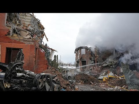 Смертоносные удары России по пригороду Киева и энергетическим объектам Украины