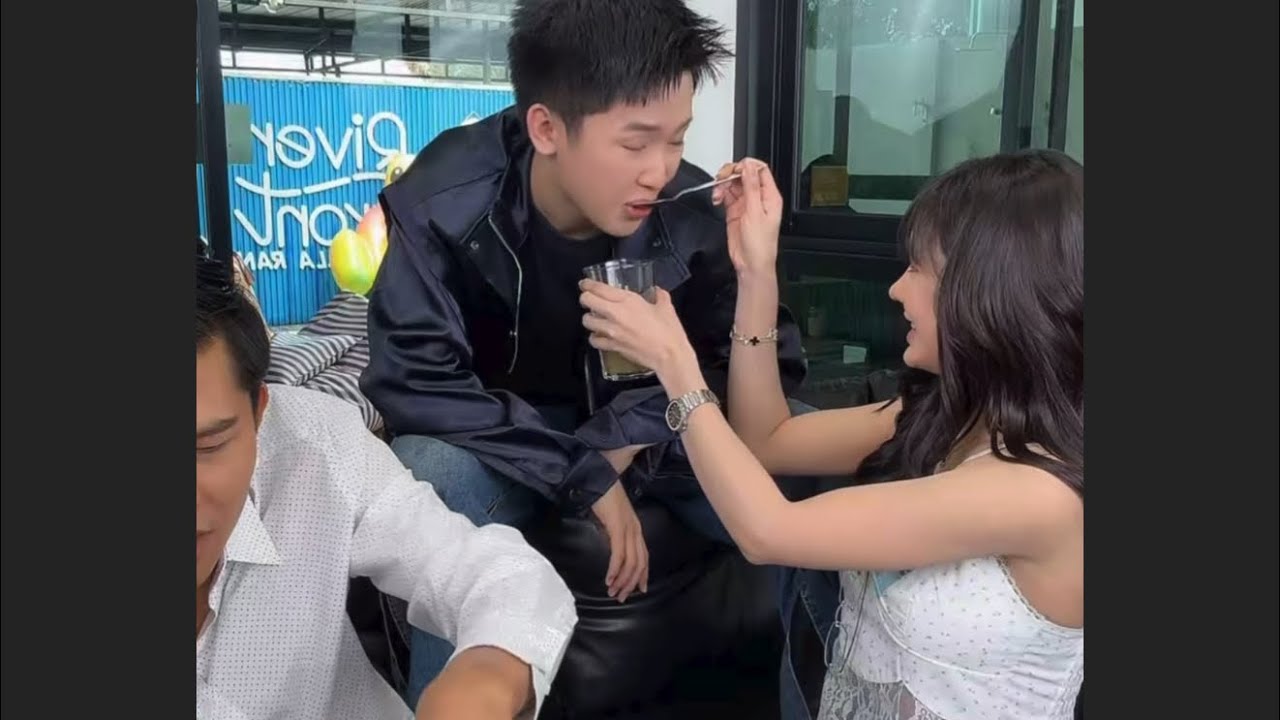 ช็อตฟิล!! ใบเฟิร์นป้อนน้ำทนายพัฒน์กับบอสบิ๊ก หวงกันน่ารัก ฟินจิกหมอน