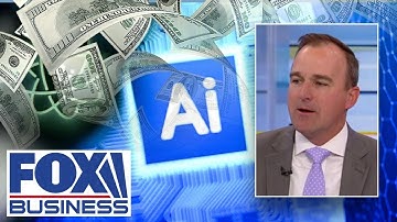 DON’T PANIC: Portfolio manager explains how to handle AI stock jitters