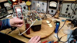 Stromberg Carlson Model 552 Tube Radio Video #7 - Troubleshooting Motorboating