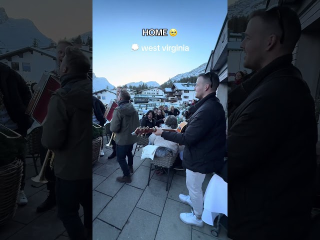 Wir singen und spielen für Euch 🫶🏻 #jungfidel #blasmusik #volksmusik #singing