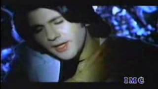 تملى معاك بالروسى لعمرو دياب.flv