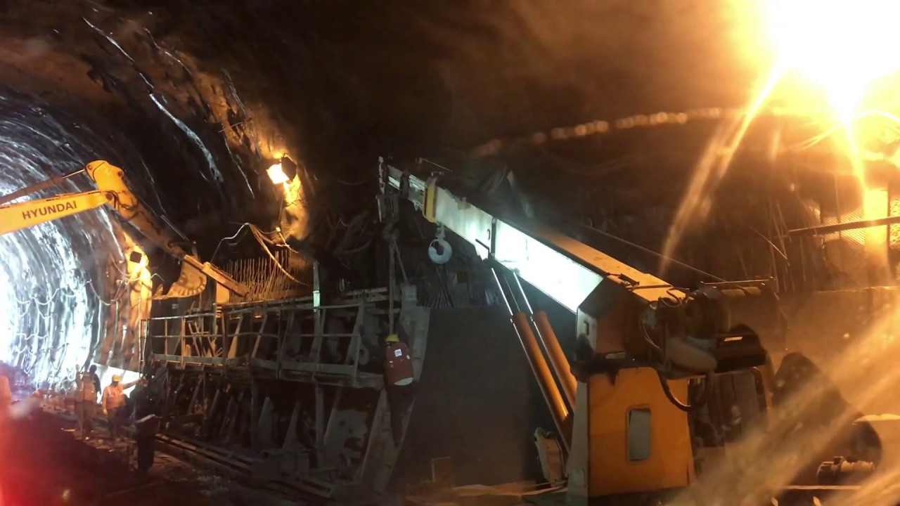 Rohtang Tunnel / AtalTunnel world’s longest highway tunnel above 10,000
