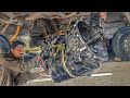 Emergency fixing a jammed gear of heavyduty truck  quick repair