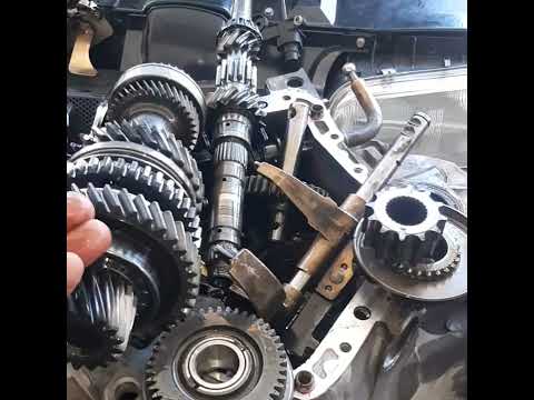 دلیل صدای دنده گیربکس 3 پژو