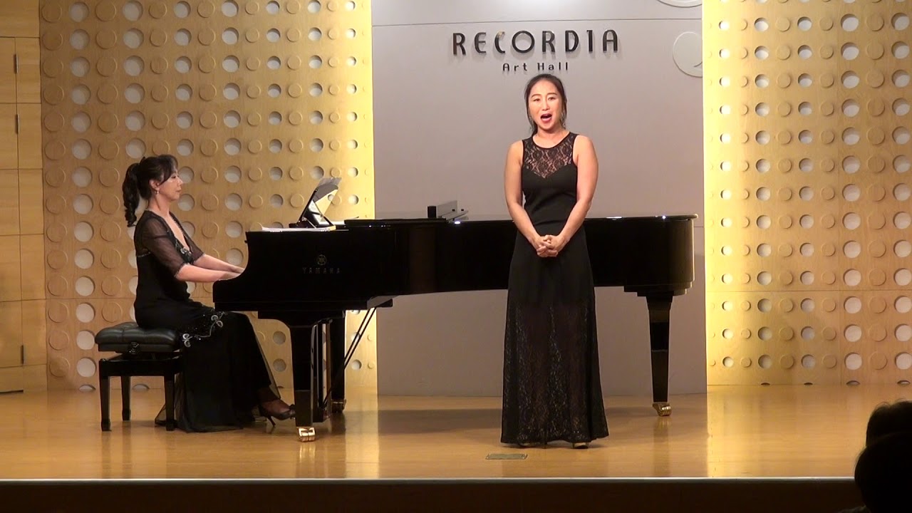 Un bel di vedremo (어느 개인 날) - 나비부인 中 - G. Puccini 曲 - Sop.차미정 Pf.최은순 - YouTube