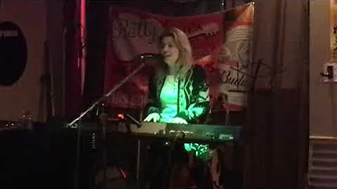 Betty Lou's Happy Hour In Heaven - Randi Driscoll