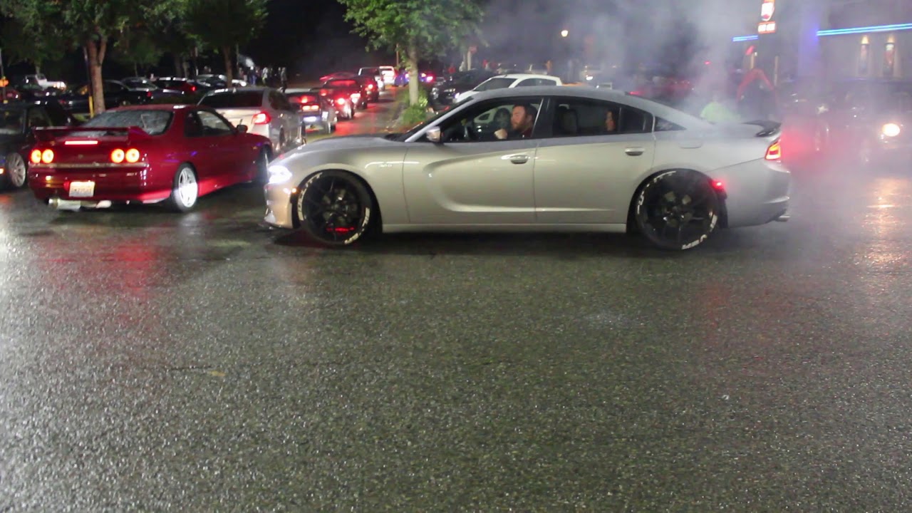 253 car meet gets shut down by cops - YouTube