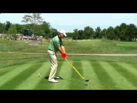 Stricker's tee on No. 9 in Round 4 of the Memorial