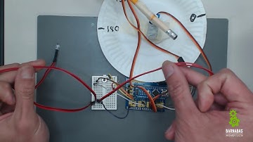 Barnabas Robot Arm - S2E1 : Combining LEDs with the motor (Part A)