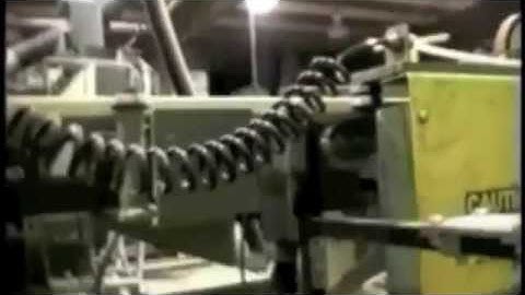 Squid Ink SQ:2 Large Character ink jet printer printing up on wood VIDEO