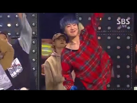 [강승윤] 어머어머 끼부리는 거 봐
