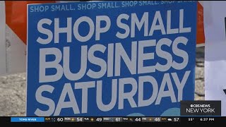Holiday shopping hits fever pitch across the country