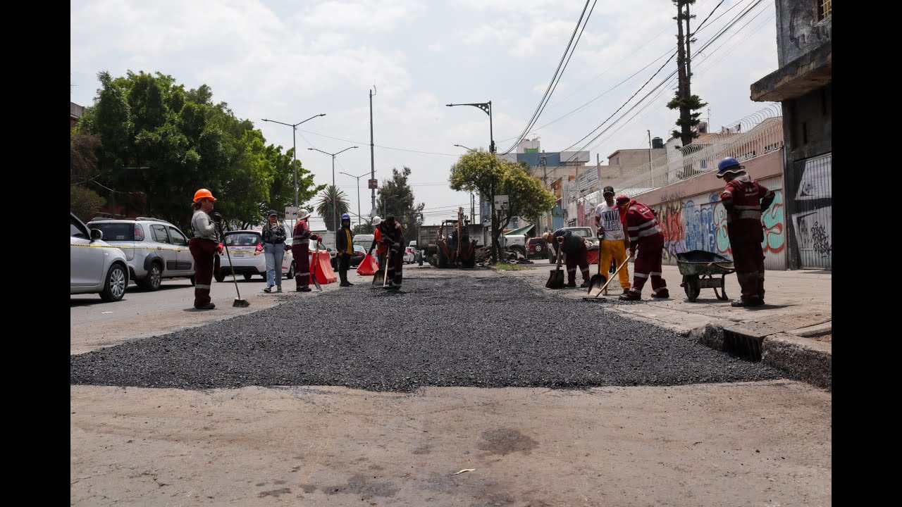 MEGABACHETÓN - EJE 1 NORTE, C. JOSÉ ANTONIO ALZATE Y AV. INSURGENTES NORTE