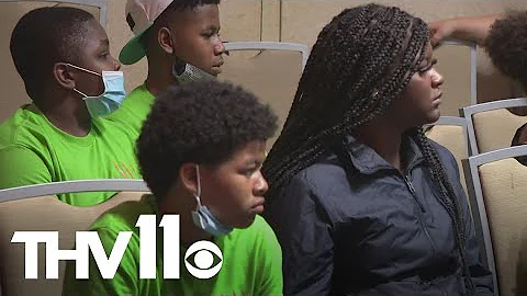 Students discuss stopping violence at Arkansas youth summit