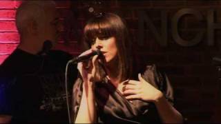Melanie C - 10 Why - Live at the Hard Rock Cafe (HQ)