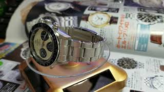 Alpha Chronograph Paul Newman Ivory Dial Watch On Rivet Bracelet screenshot 1