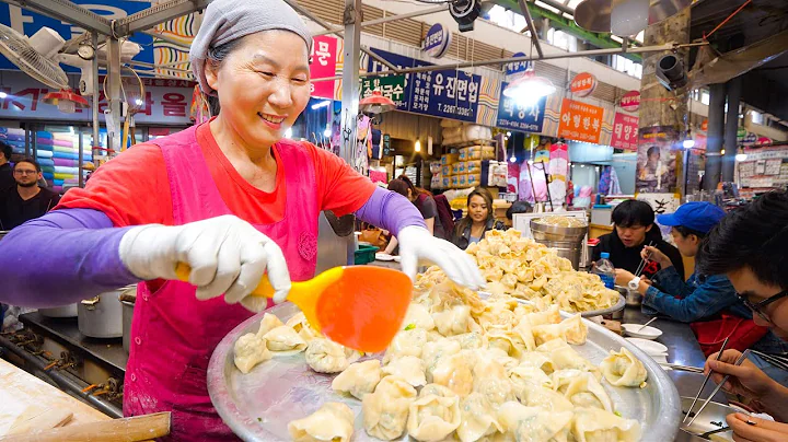 Korean Street Food - NETFLIX SEOUL - I Ate Everyth...
