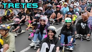 Viral Permainan Unik Gledekan Di Wisata Tretes Prigen Sambil Wisata Alam - Rute Palembon