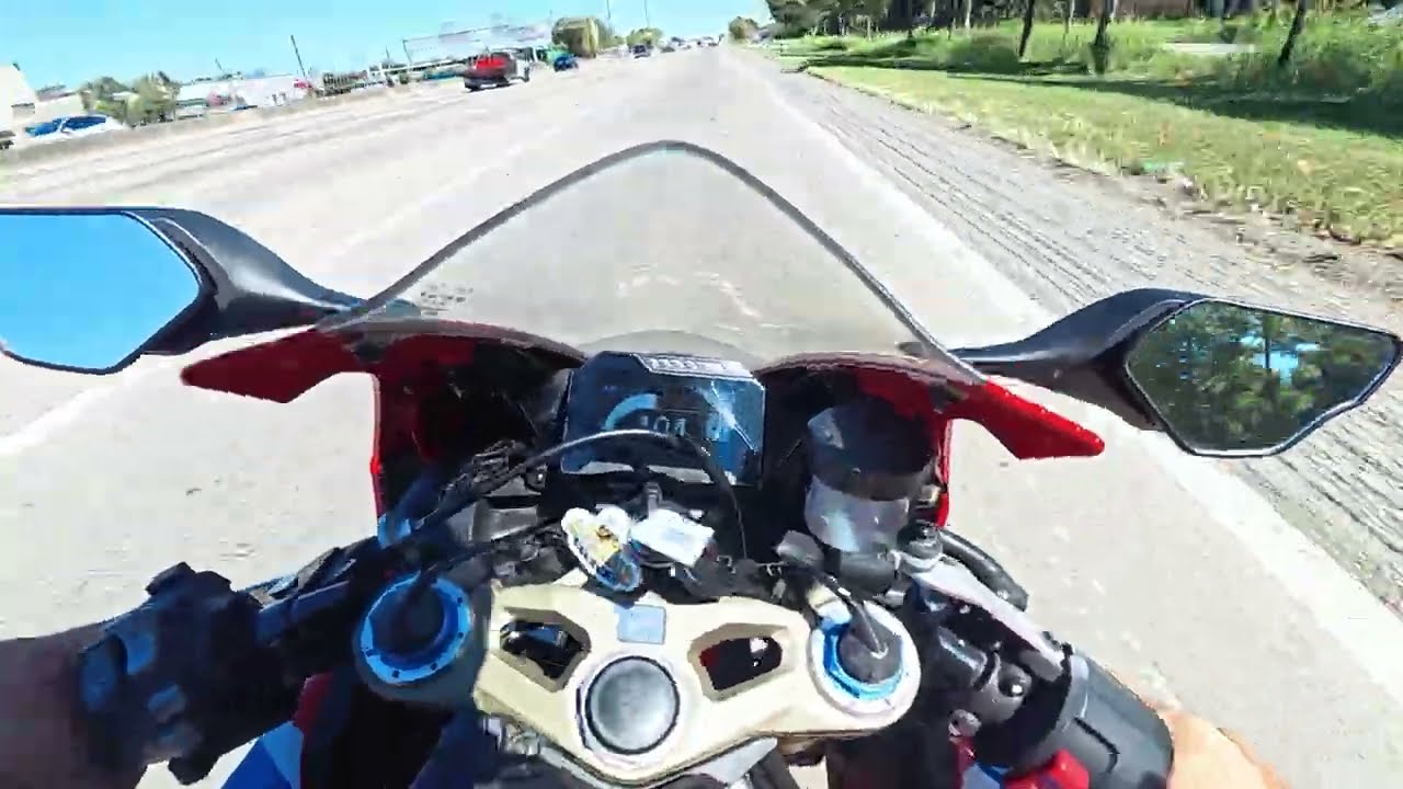 Мотоцикл Honda CBR 1000 SP2 2017 года выпуска. В путь!