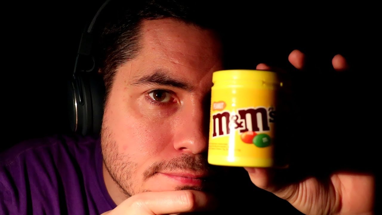 ASMR boite de chocolat M&M's