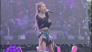 Chungha - Don’t Believe In Love Live Fancam MIK Festival 2022