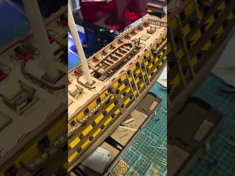 primera prueba de como queda el bote salvavidas puesto