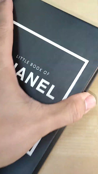 THE LITTLE BOOK OF CHANEL I SHORT_VID 