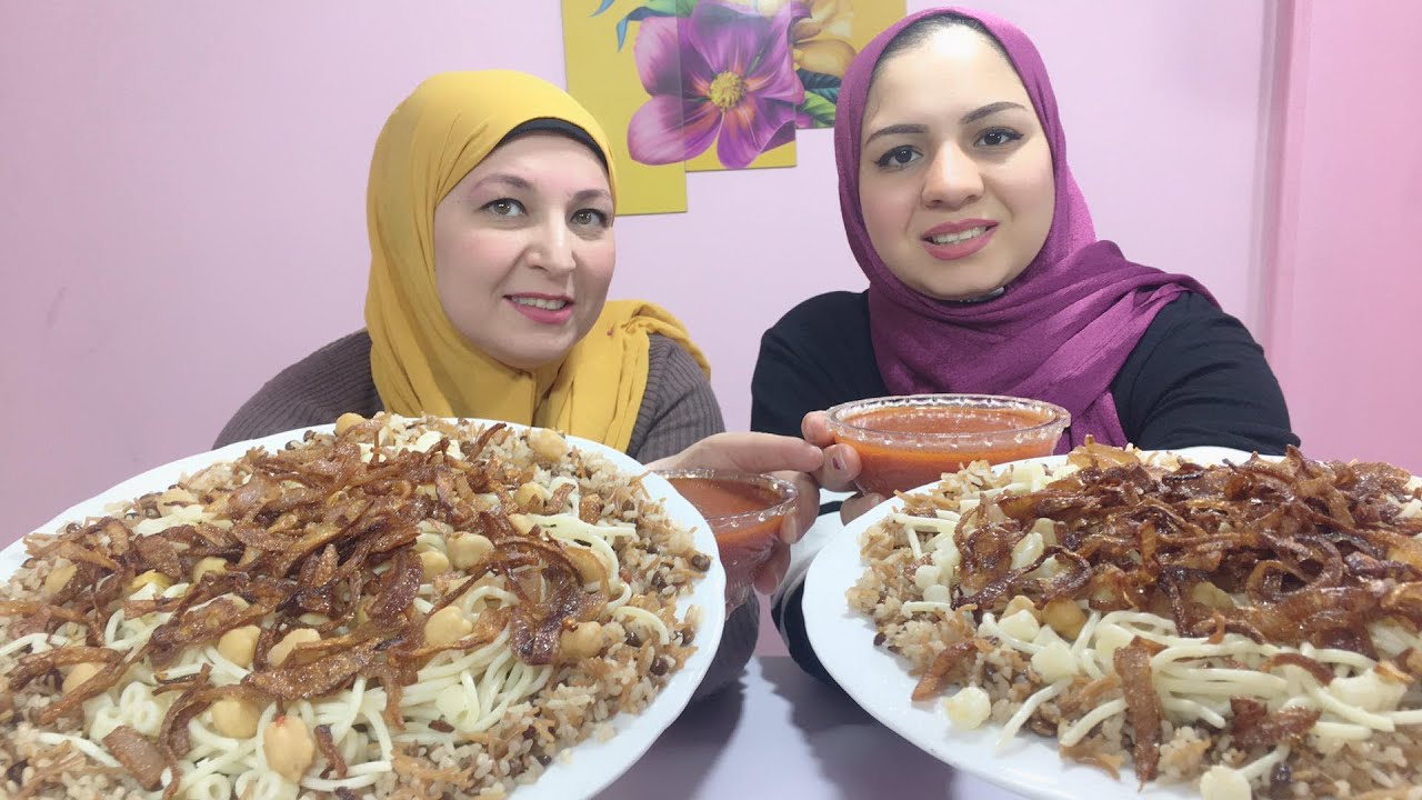 تحدى أكل الكشرى المصرى الأصلى وحمص الشام (مااما ضد نورا)