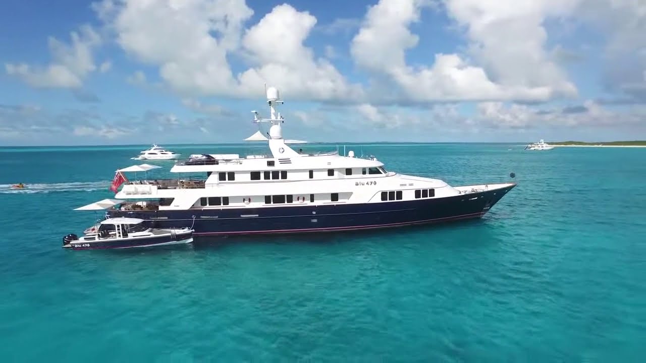 Motor Yacht Feadship Blu 470
