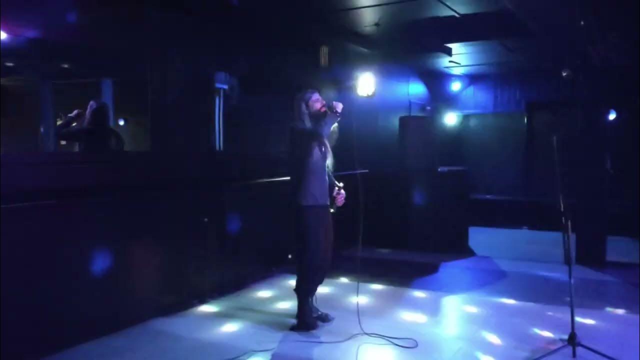 Michael Kiwanuka - Cold Little Heart (Mark Howitt Karaoke) Michael Kiwanuka - Cold Little Heart (Mark Howitt Karaoke)
