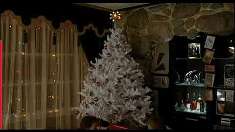 Goodfellas   white christmas tree scene ray Liotta