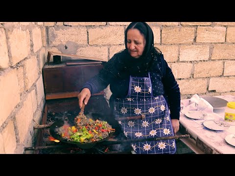 Qaynanam Sacda Qiyməli Göbələk Qızartı Dadından doymaq olmurdu